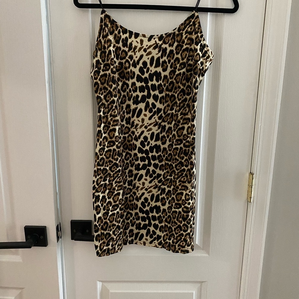 NWT Leopard Print Bodycon Mini Dress